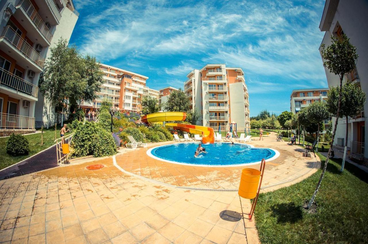 Panorama Marina Fort Beach - Premium Apartments Sea Viev Sveti Vlas Exterior photo