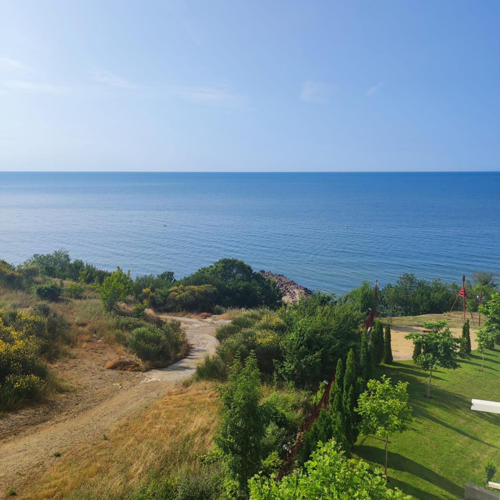 Panorama Marina Fort Beach - Premium Apartments Sea Viev Sveti Vlas Exterior photo