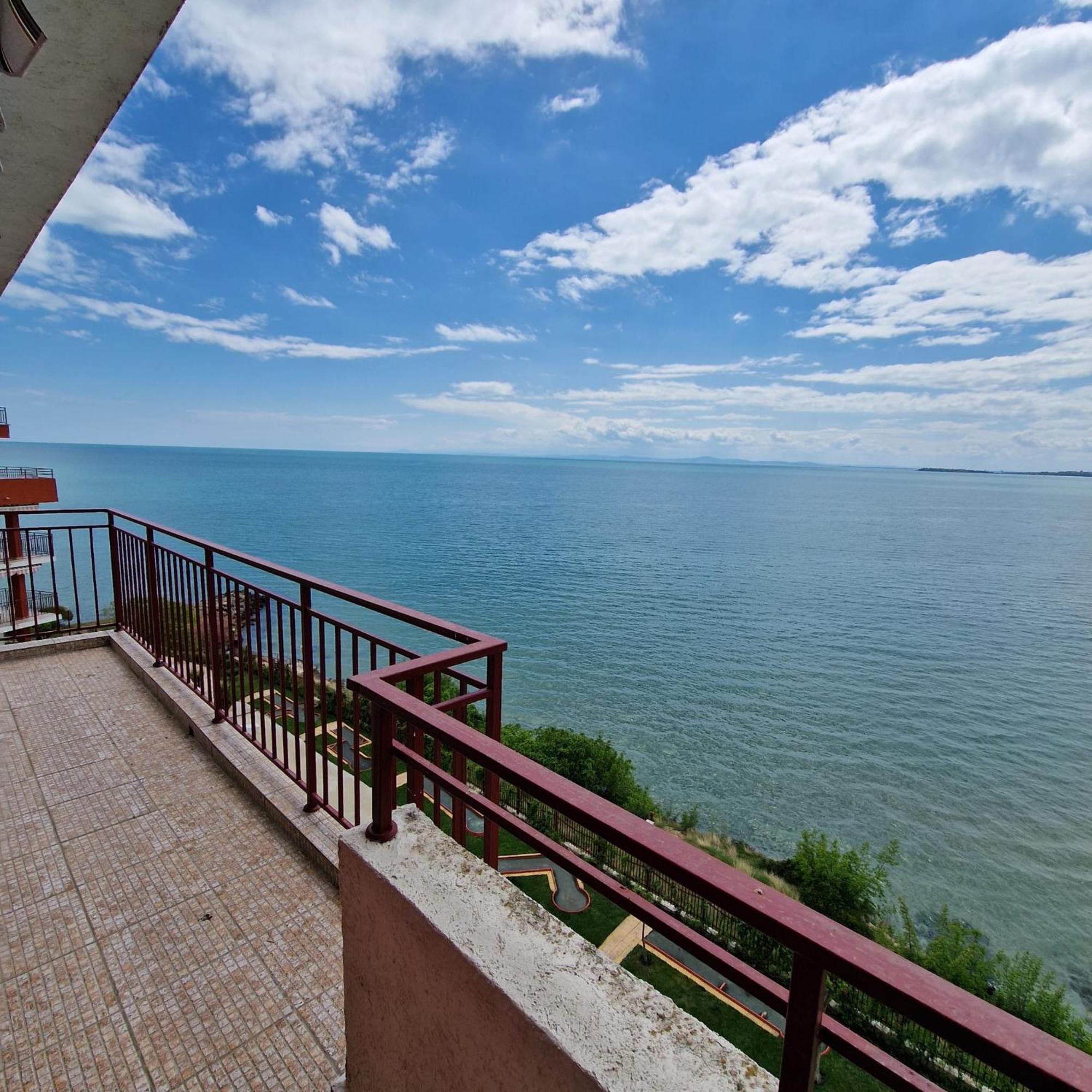 Panorama Marina Fort Beach - Premium Apartments Sea Viev Sveti Vlas Exterior photo